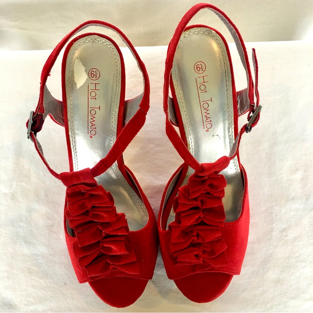 Hot Tomato Red Faux Suede Heel Size 6.5 - Picture 11 of 13